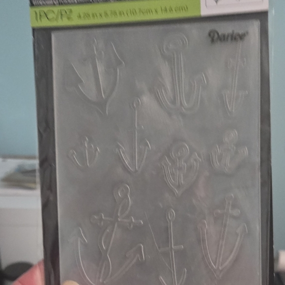 Embossing Folders Collection - Picture 6 of 8